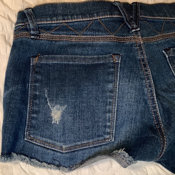 Roxy Jean shorts size 3 - Picture 5 of 8